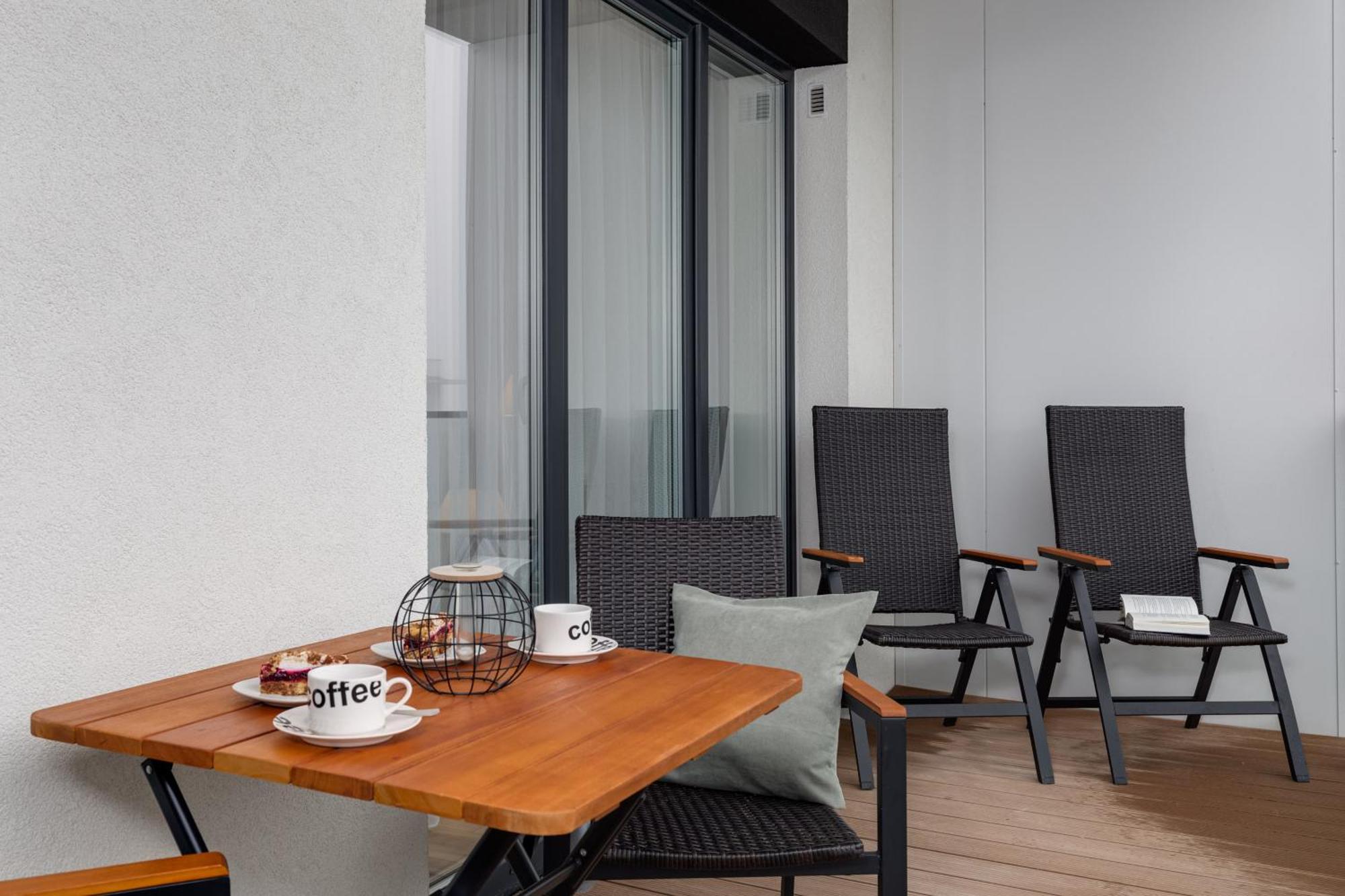Stela Water Side Apartment - Swimming Pool & Sauna By Renters Prestige Dziwnów المظهر الخارجي الصورة